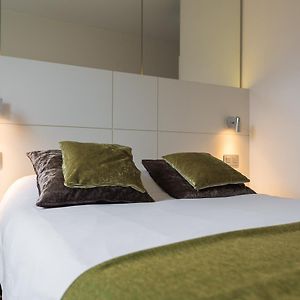 Standard Zimmer mit Kingsize-Bett
